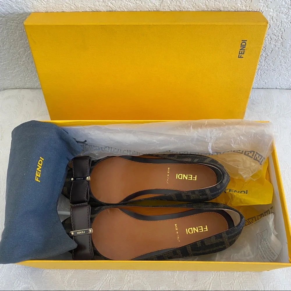 fendi zucca bow wedge